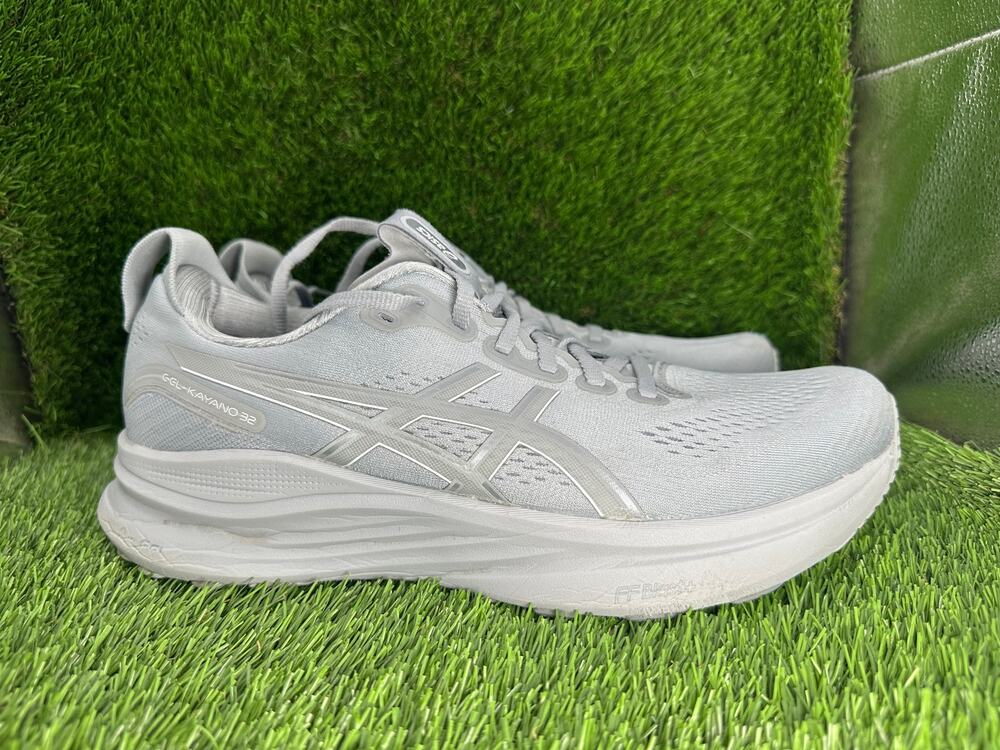 Asics Gel-Kayano 32 1011C052 Athletic Sneaker Men's 10 Gray Mesh Training Sports